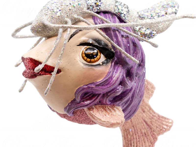 B 10261 Goodwill Christmas Ornaments Crazy Concert Lady Gaga Lobster Fish Ornament Yellow Pink Purple Detail2