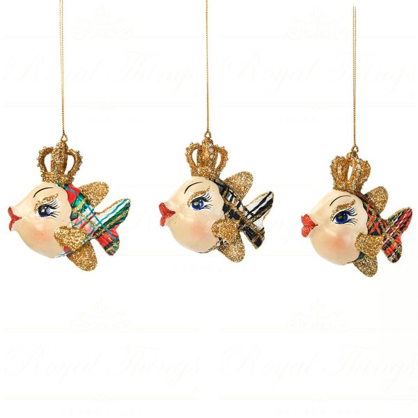 B 30167 Goodwill Christmas Ornaments British Royal Plaid Fish Ornament Black Green White