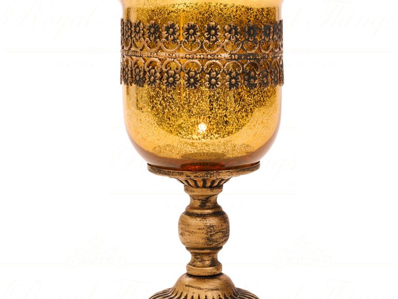 Fi 10679 Goodwill Christmas Decorative Items Glass Metal Votive On Foot Tabletop Gold
