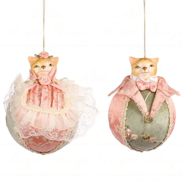 J 57102 Goodwill Christmas Balls Hug Cat Head On Ball Ornament Pink Green