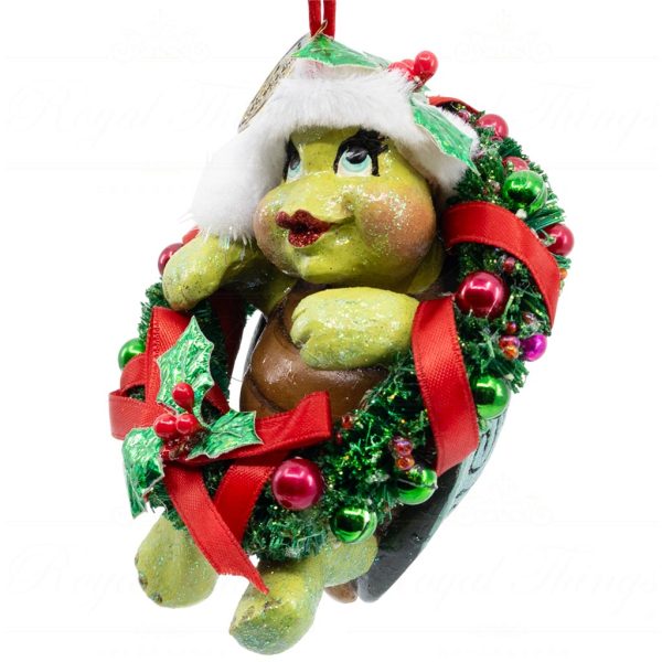 Kc 28 29633 Katherines Collection Christmas Ornaments Happy Turtle Time Wreath Green Red Brown Vari Red