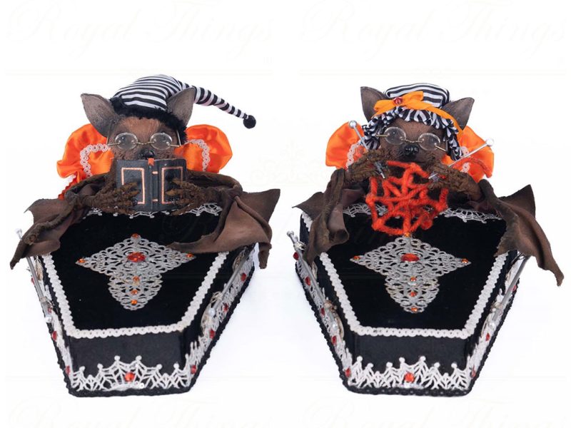 Kc 28 528681 Katherines Collection Halloween Decorative Items The Macabre Family Bedtime With The Batsons Tabletop Black Orange