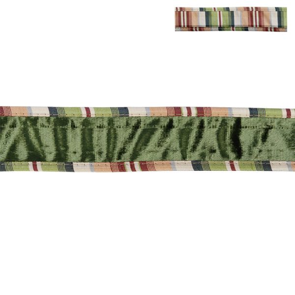 L 36518 Christmas Decorative Items Velvet Tartan Edges Ribbon Green Cream