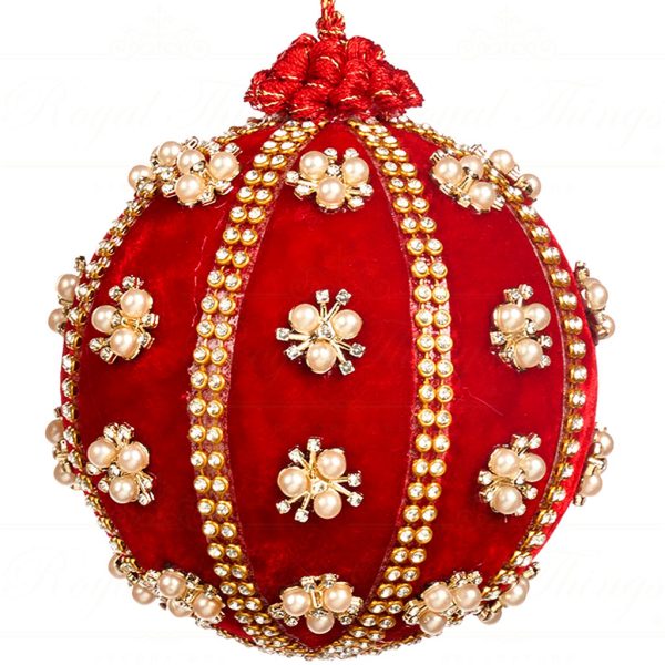 L 36625 Goodwill Christmas Balls Fabric Pearl Ball Green Red Gold Vari Red