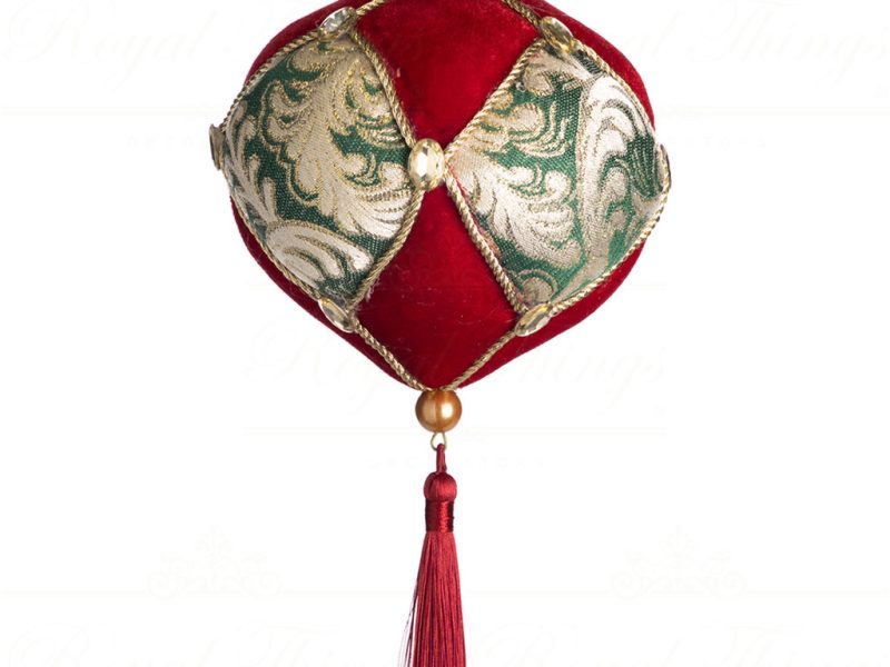 T 79095 Goodwill Christmas Balls Brocade Net Onion Tassel Red White Green