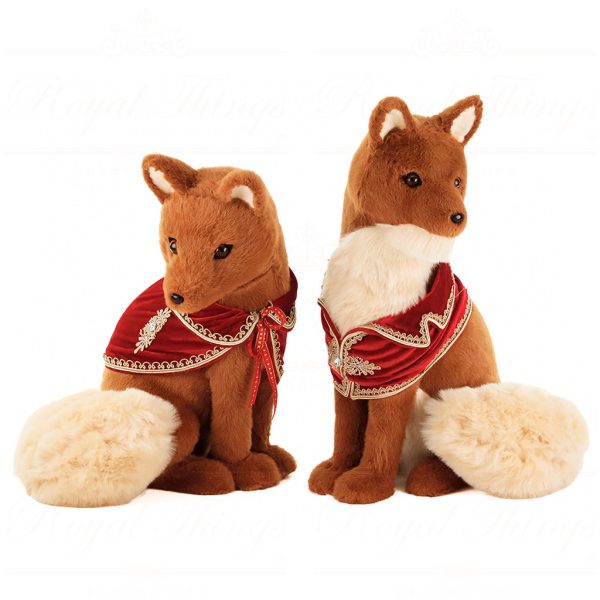 T 81112 Goodwill Christmas Decorative Items Furry Fox With Cape Tabletop Brown Burgundy