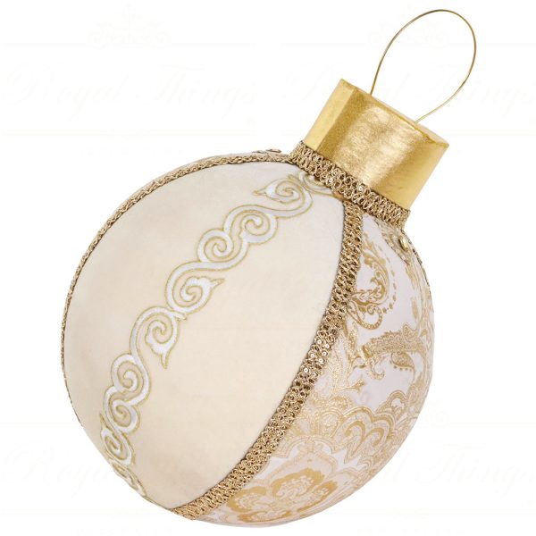 T 82019 Goodwill Christmas Decorative Items Fabric Brocade Display Xmas Ball Tabletop Cream Gold