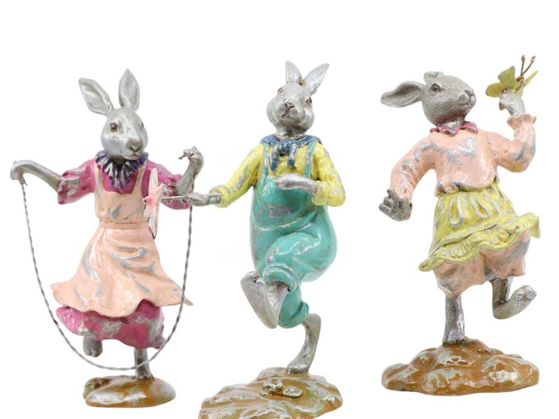 Ce 30424a Goodwill Christmas Decorative Items Playful Bunnies Pink Yellow Blue