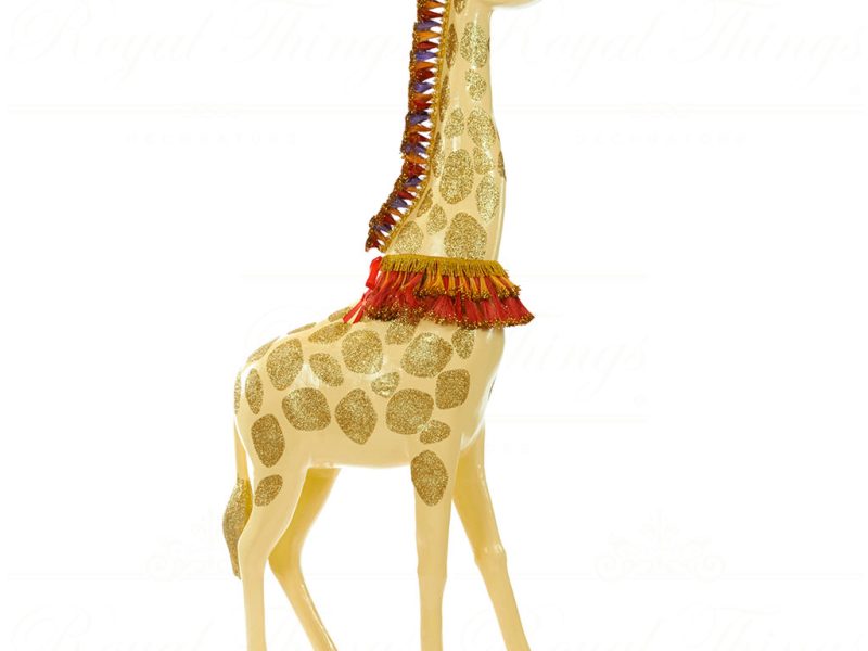 Goodwill Christmas Decorative Items Carnaval Giraffe Display Yellow Gold Multi B 30572