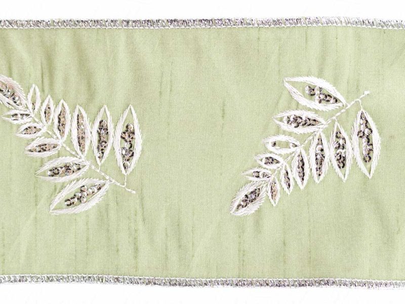 Goodwill Christmas Wired Ribbon Vintage Fern Embroidered Ribbon Green White Silver Kc 05 905506