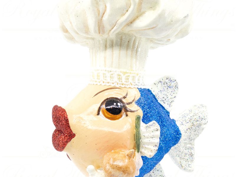 Katherine S Collection Christmas Heritage Ornament Charming Chef Kissing Fish White Red Blue Kc 28 28645 Blue Side