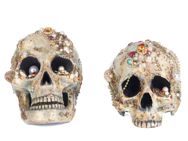 Katherine S Collection Halloween Collectible Treacherous Treasure Juwel Encrusted Skulls Ass2 Tabletop Brown White Kc 28 428214 1