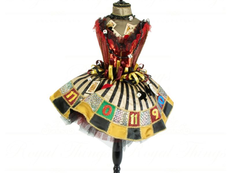 Katherine S Collection Heritage Collectible Casino Roulette Wheel Mannequin Red Black Cream Beige Kc 06 60928